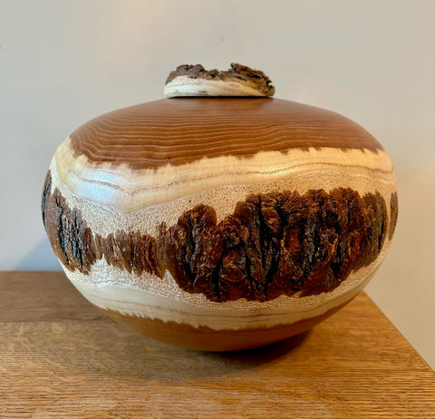 Mulberry with Bark Edge Individual Size Urn With Screw On Lid