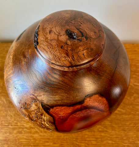 Mulberry Burl Individual Size Urn With Screw On Lid