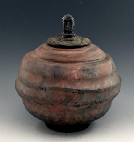 Endless Rhythm Raku Style Individual Style Urn