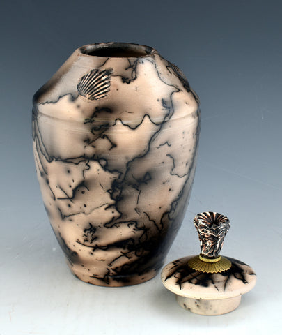 Abstract Individual Style Urn