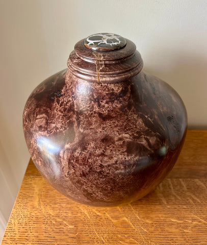 Maple Burl Individual Size Urn With Screw On Lid