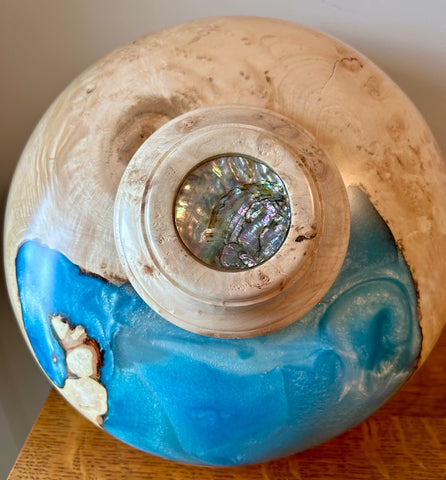 Maple Burl Individual Size Urn With Screw On Lid