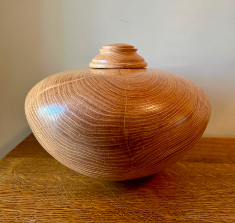 Honey Locust Individual Size Urn With Screw On Lid