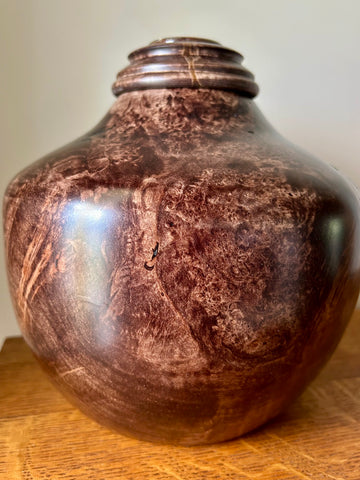 Maple Burl Individual Size Urn With Screw On Lid