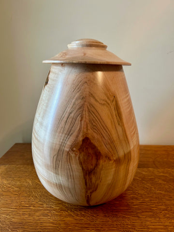 Maple Burl Individual Size Urn With Screw On Lid