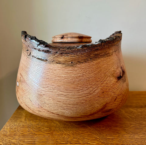 White Oak Bark Edge Individual Size Urn With Screw On Lid