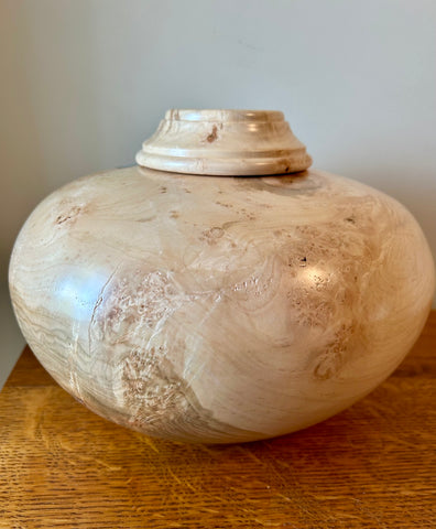 Maple Burl Individual Size Urn With Screw On Lid