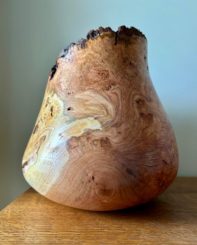 Cherry Bark Edge Individual Size Urn With Screw On Lid