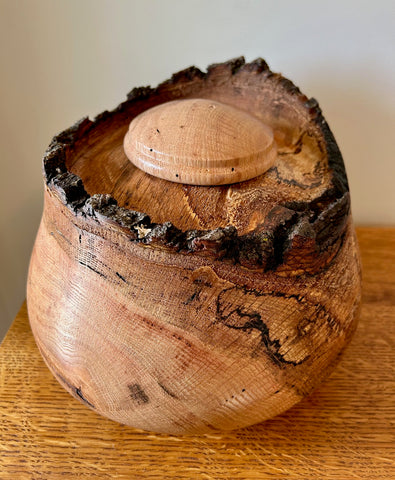 White Oak Bark Edge Individual Size Urn With Screw On Lid
