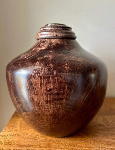 Maple Burl Individual Size Urn With Screw On Lid