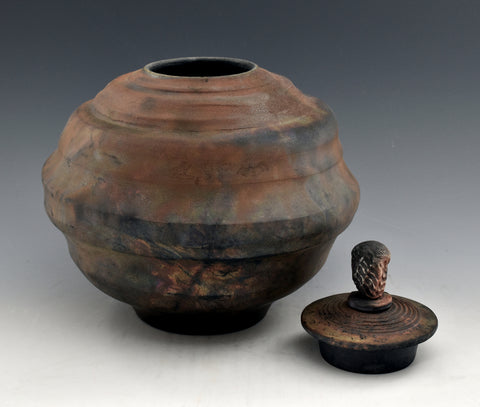 Endless Rhythm Raku Style Individual Style Urn